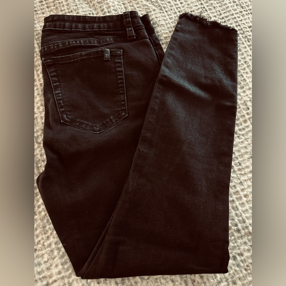 Joes Jeans black skinny with raw hem
